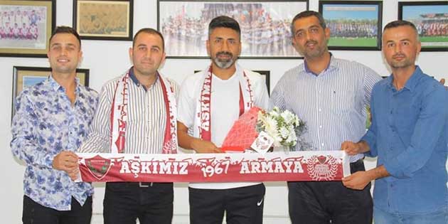 Hatayspor tarafları bir grup,