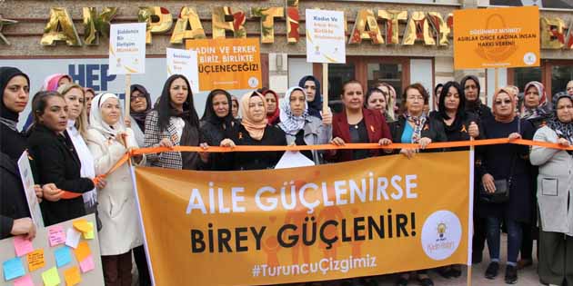 AKP ve CHP’de “Kadına Şiddete Hayır” Mesajları