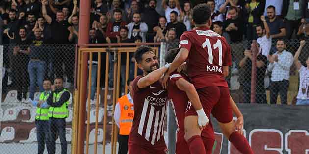 Bordo-Beyazlılar, Cumartesi günü, Altay’ı