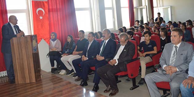 Karlısu SBL’de… Liselerde “Fuat Sezgin Yılı” Kutlama Paneli 2019 yılının “Fuat Sezgin