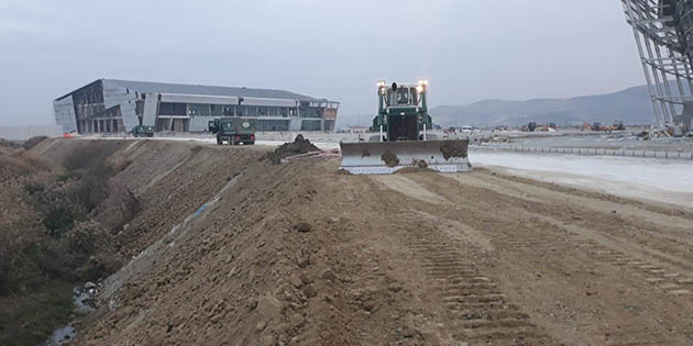 Yapımı süren stadyumun bitmesine