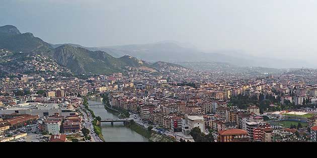 Antakya kent merkezinde yer