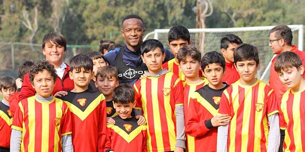 Göztepe Futbol Okulu öğrencilerinden