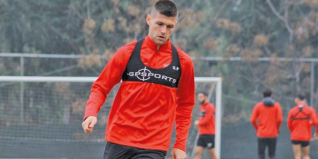 Hatayspor’un yeni transferlerinden Popov’un,