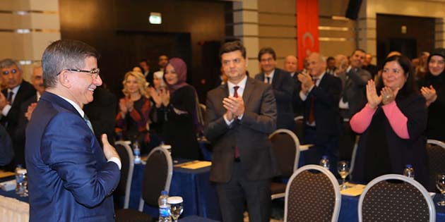 Demokrasinin zenginliği AK Parti