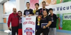 Yüzmede İl Şampiyonu Hatay Fen Lisesi…