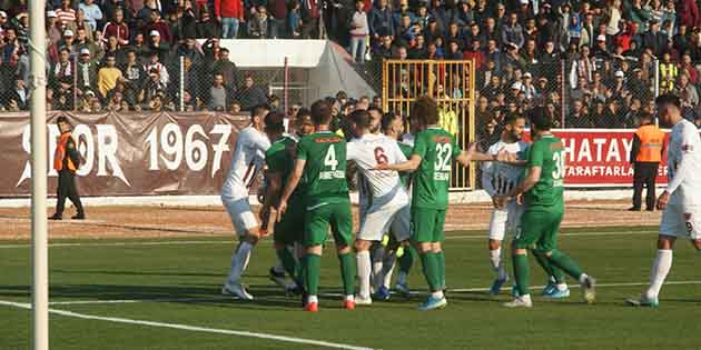 Hatayspor-Giresunspor maçında skor 1-1