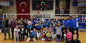 Antakya Belediyesi Kadın Voleybolcuları Play-off’ta…