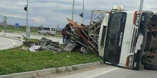 Pikap Devrildi… Antakya çevre