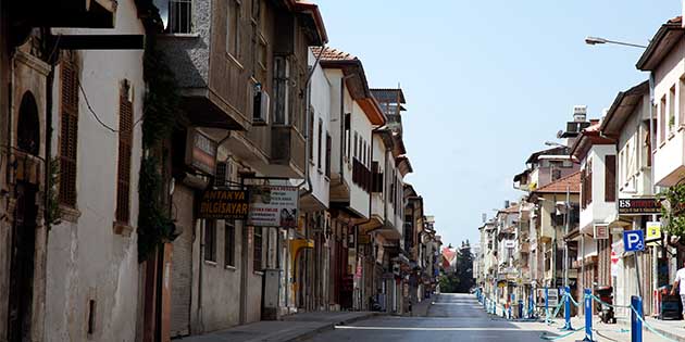 Antakya’da sokağa çıkma kısıtlamasının