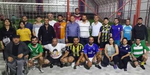 Defne’de CHP’li Gençler, futbolda, yönetime acımadı: