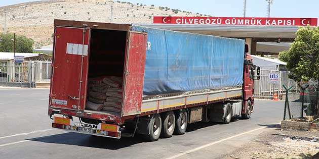 Reyhanlı ilçesindeki Cilvegözü Sınır Kapısı’ndan, yılın ilk 6 ayında yardım