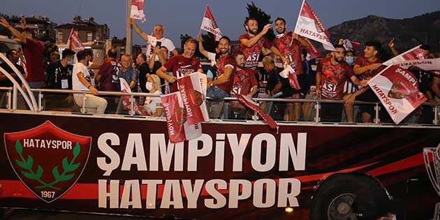 Hatayspor’un şampiyonluk kutlamalarında kullanılan