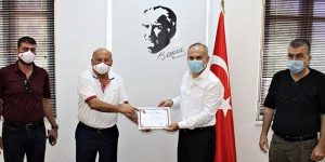 Kızılay’a Plaket