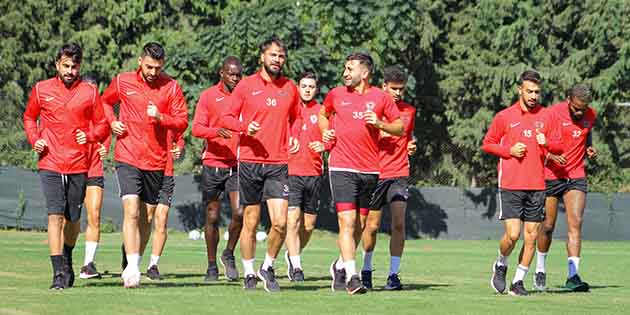 Bordo-Beyazlılar, yarın oynayacakları Kayserispor