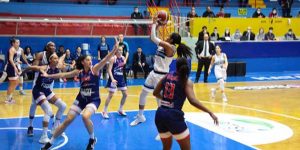 Melekler, Lig Sonuncusunu Yendi 79-53