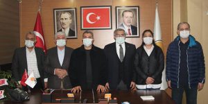 AKP’Lİ 5 vekil tebrik ziyaretinde