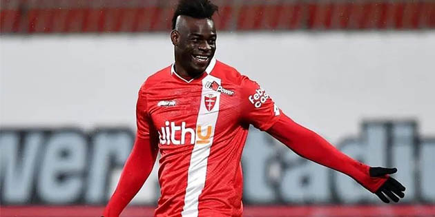 Teknik Direktör Samet Aybaba, “Balotelli’ye deli diyorlar. Adana’da rahat eder,