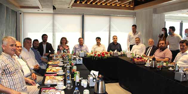 Emmoğlu Baklava, ilimiz Antakya ilçesi Serinyol Mahallesi’nde şube açtı. Bayram