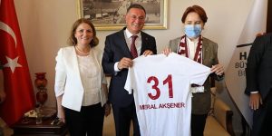 Akşener’e Hatayspor Forması