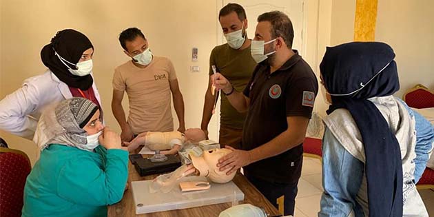 Afrin Hastanesindeki Sağlıkçılara Acil Sağlık Semineri Hatay İl Sağlık Müdürlüğü