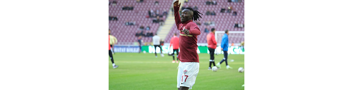 Hatayspor’un orta sahadaki yıldız isimlerinden Adame Traore, bu sezon beklentilerin