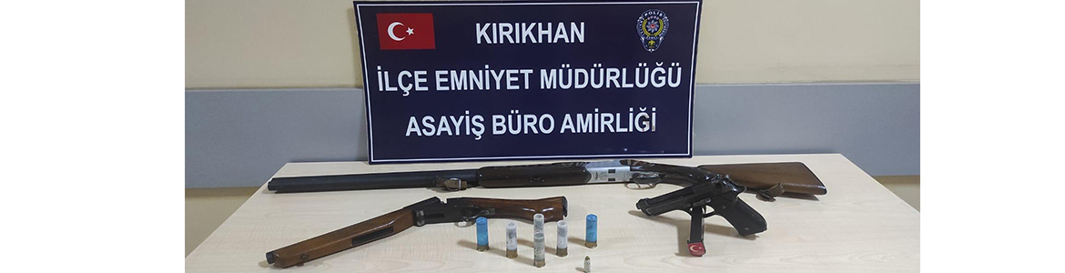 Kırıkhan’da Polis, uyuşturucu şüphesiyle bir eve baskın yaptı Kırıkhan ilçesinde