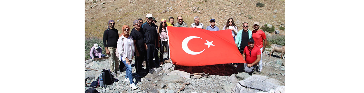 Makam aracı yok, doğa yürüyüşü var… Dörtyol Kaymakamı Aydın Ergün,