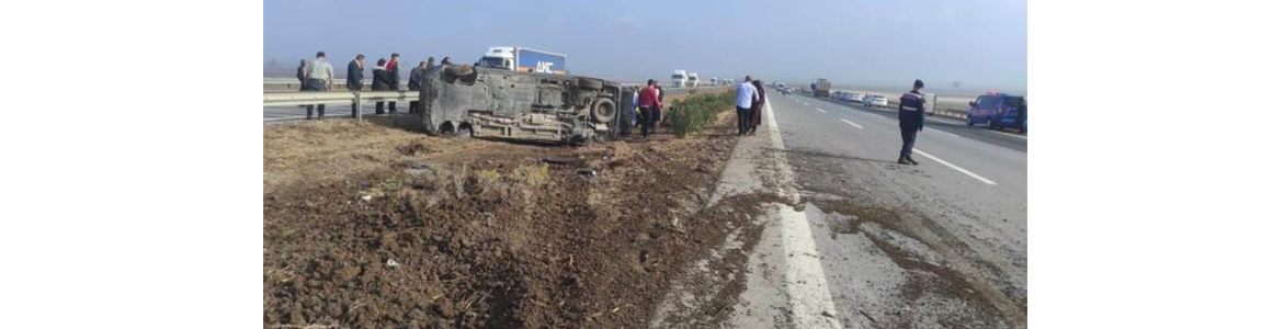 Hatay’dan Siirt’e giden düğün kafilesi kaza yaptı İlimiz Hatay’dan gelin