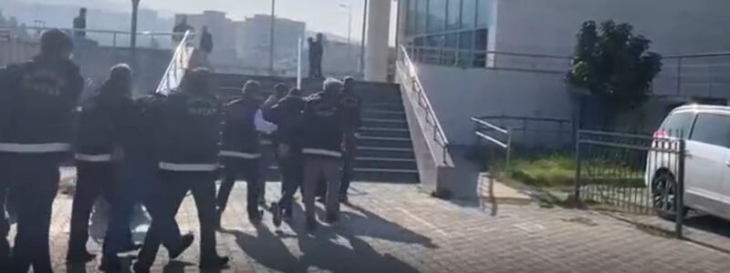 İskenderun Polisi 6 kişilik çeteyi yakaladı