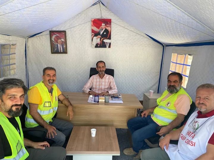 Hatay Tabip Odası (HTO) Başkanı Sevdar Yılmaz ve yönetim kurulu