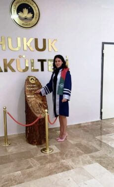 Hukuk Fakültesi Birincisi Hataylı