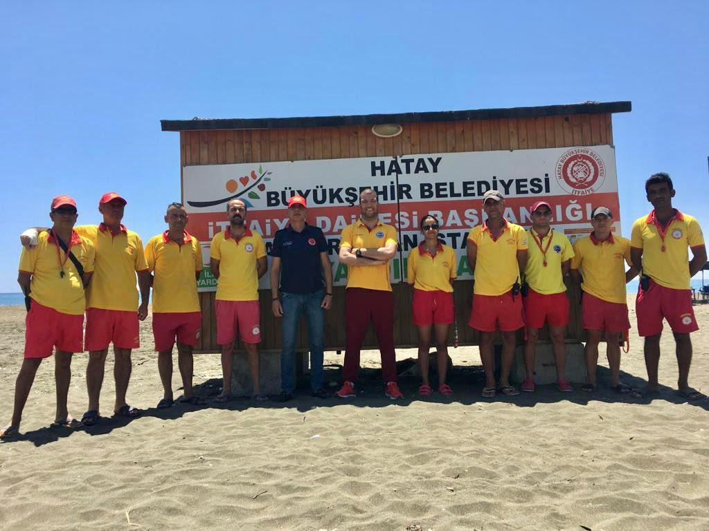 Yaz döneminin başlamasıyla Hatay Büyükşehir Belediyesi Cankurtaran ekiplerinin eğitimleri ve