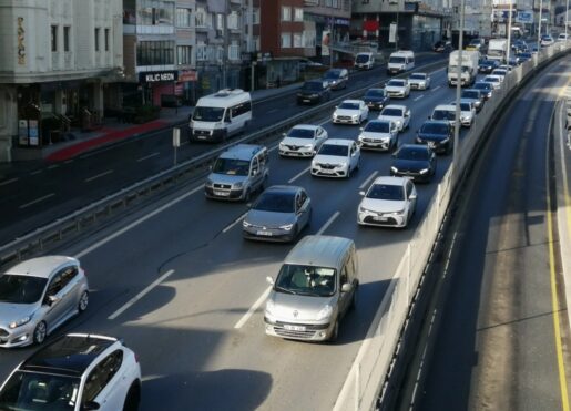 Arsuz’da Yoğun Bayram Trafiği