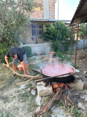 Şimdi Domates Salçası Zamanı