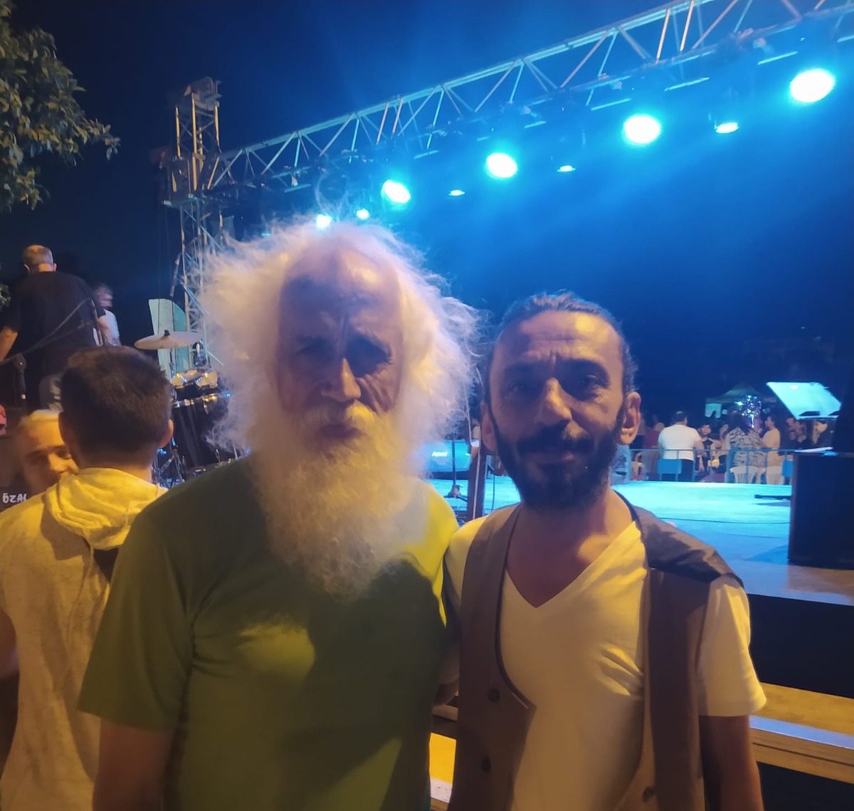 Ünlü sanatçı Suavi Evvel Temmuz Festivali kapsamında Pazartesi akşamı Serinyol