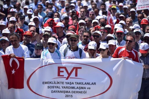 EYT’lilerin Yeni Talebi: 2000 Sonrası Emekli Olanlar İçin De Çıkarılsın