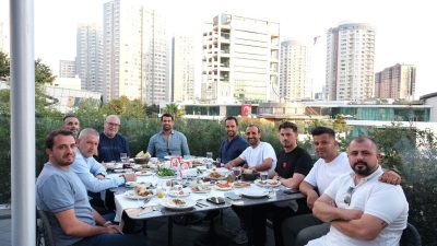 Hatayspor futbolcuları, klasik hale gelen maç yemeklerini Pazar günkü Adana