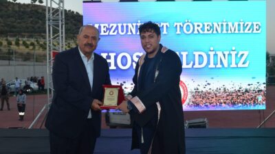 Salı günü Hatay Mustafa Kemal Üniversitesinde gerçekleşen mezuniyet töreninde bölüm