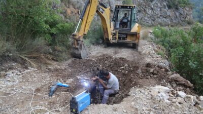 Deprem sonrası süreçte su iletimindeki aksaklıklar nedeniyle sıklıkla eleştirilerin odağına