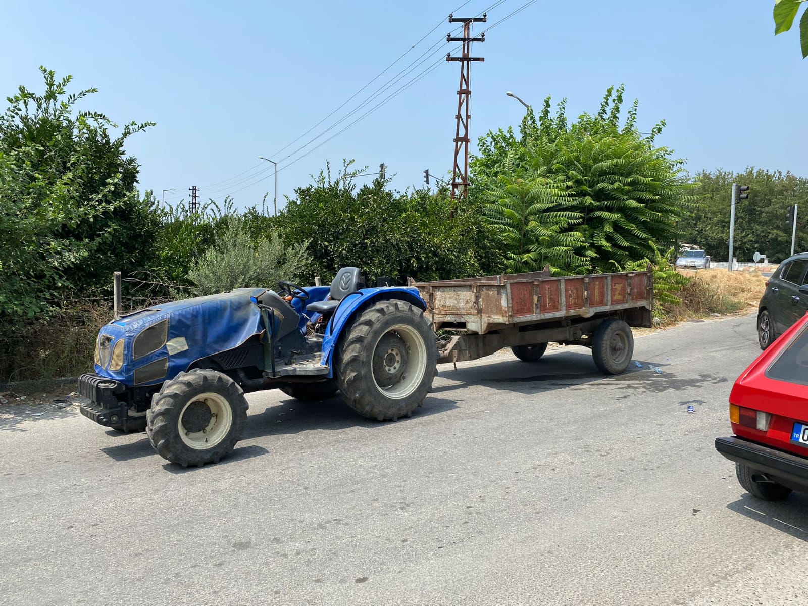 Hatay’da traktörden düşen genç öldü