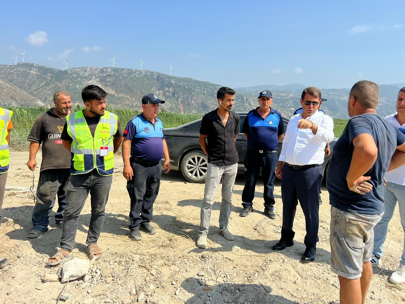 Samandağ Belediyesi’nden izinsiz yere moloz dökenleri ceza