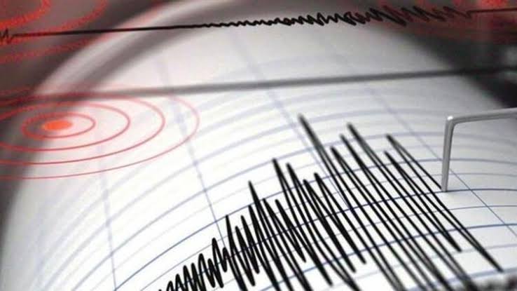 Adana’da deprem korkuttu