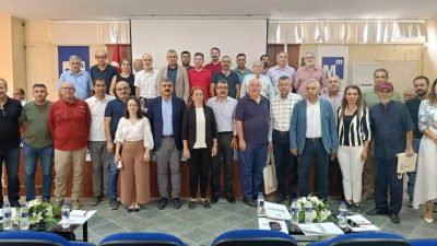 DİSK’in deprem bölgesi Antakya’da gerçekleştirdiği Başkanlar kurulu toplantısı sonrası düzenlenen