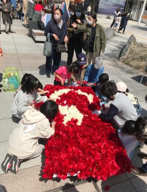 Depremzede çocuklara Japonya’dan mektup var