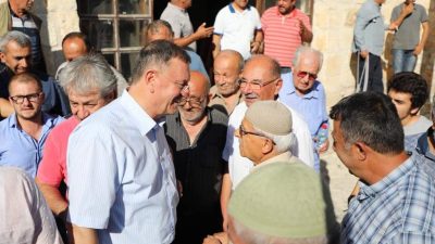 Hatay Büyükşehir Belediye Başkanı Lütfü Savaş, hafta içi ilçe ziyaretleri