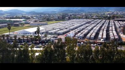 Yeni eğitim-öğretim yılının açılmasıyla birlikte  depremin vurduğu 11 ilde hem