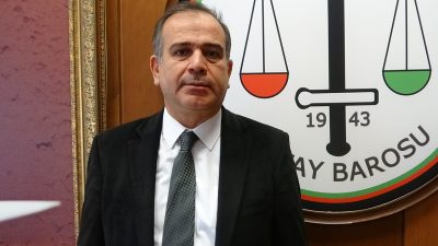 Hatay Baro Başkanı H. Cihat Açıkalın hafta başında okulların açılması