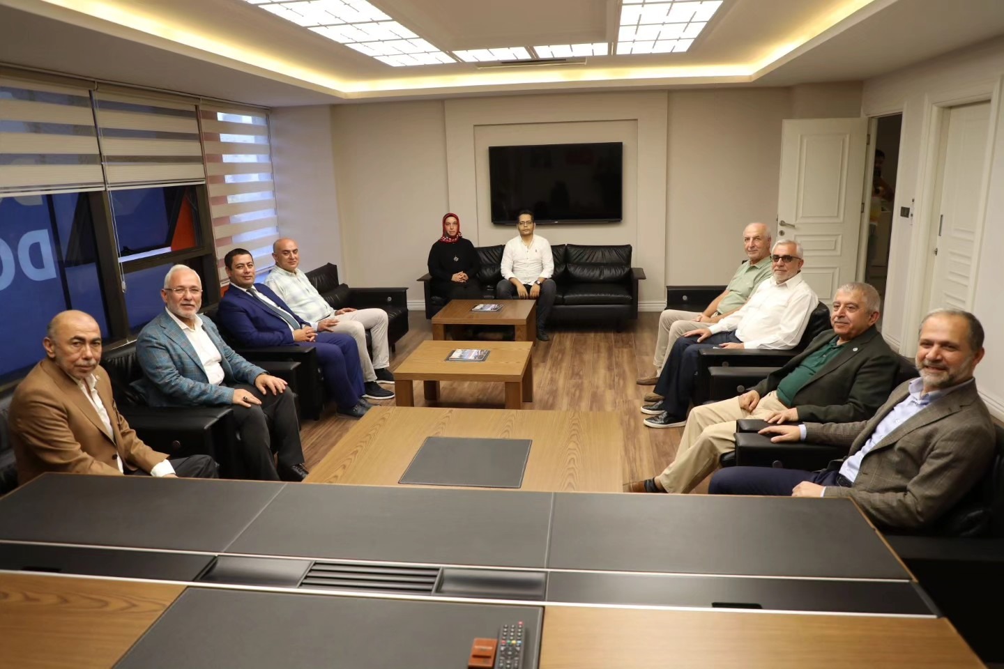 İYİ Parti heyeti AKP’yi ziyaret etti