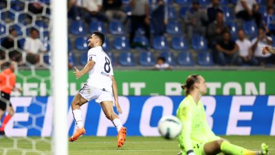 Adana Demirspor, Genk’e penaltı atışları sonucu yenildi! Yeni Adana Stadı’nda